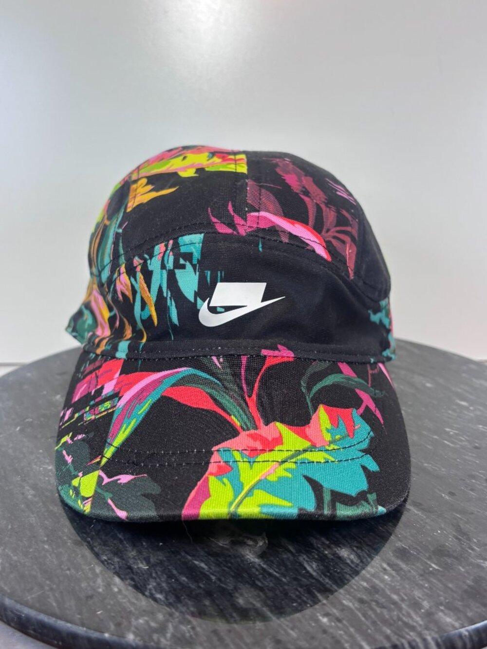 Nike Floral Tailwind NSW Running Hat Cap Straback Block Logo Adjustable Black